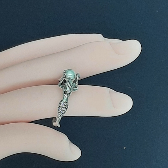 Mermaid ring - Picture 2 of 4